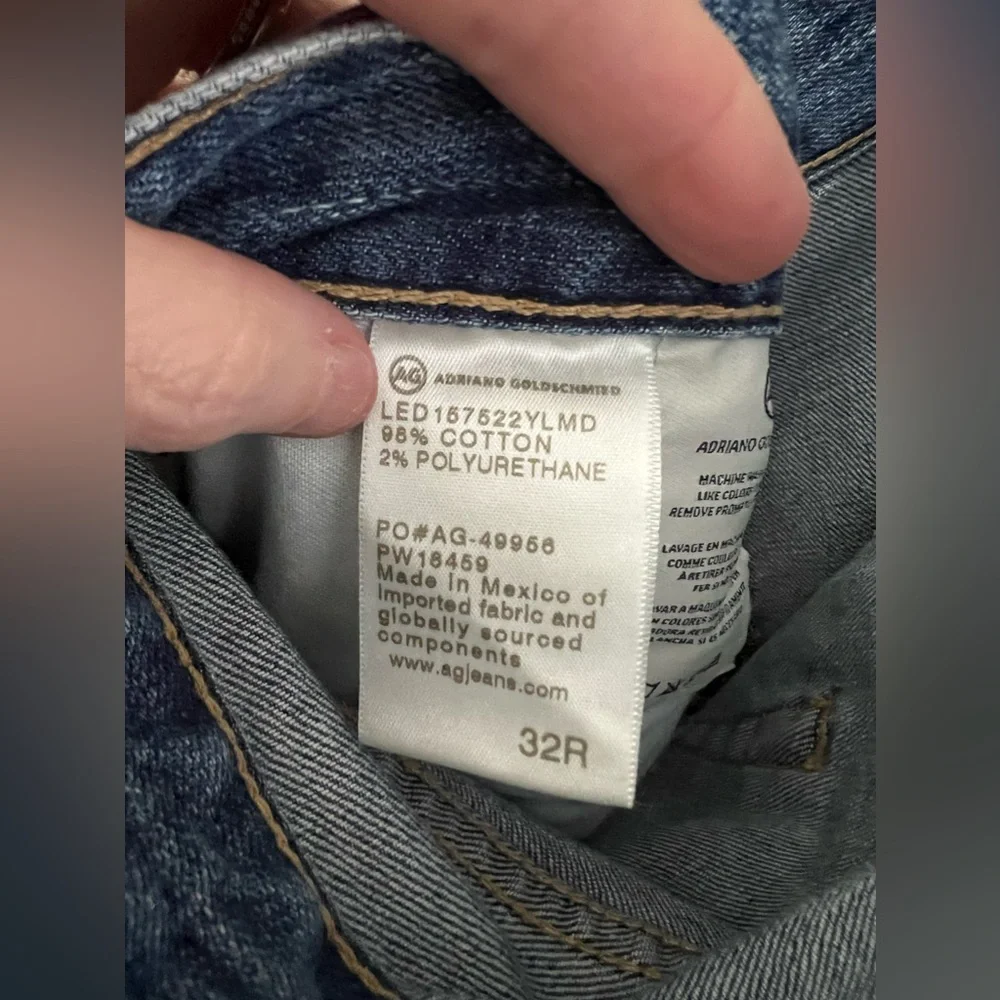 AG Denim Slouchy Slim Fit Ex-Boyfriend Slim in Size 32R New - Picture 5 of 8